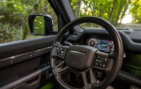 Land Rover Defender II, 2023 год, 11 700 000 рублей, 34 фотография