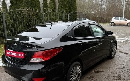 Hyundai Solaris II рестайлинг, 2012 год, 780 000 рублей, 3 фотография