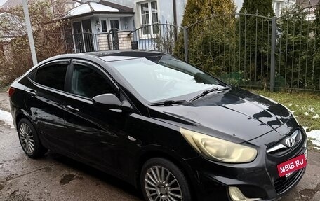 Hyundai Solaris II рестайлинг, 2012 год, 780 000 рублей, 4 фотография