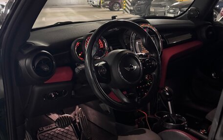 MINI Hatch, 2016 год, 2 450 000 рублей, 9 фотография