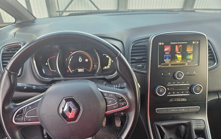 Renault Scenic IV, 2018 год, 1 750 000 рублей, 12 фотография