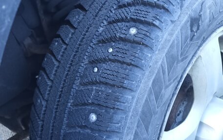 KIA Sportage IV рестайлинг, 2004 год, 180 000 рублей, 7 фотография