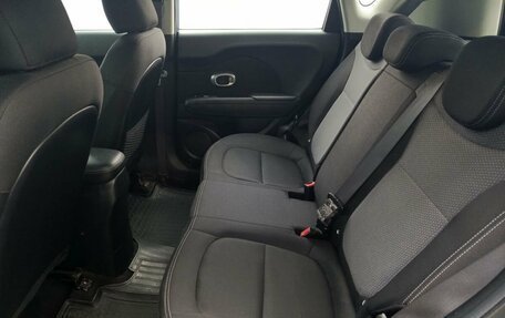 KIA Soul II рестайлинг, 2018 год, 1 459 000 рублей, 15 фотография