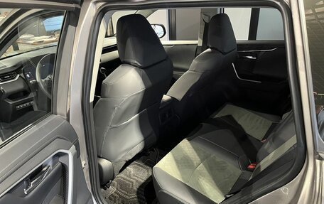 Toyota RAV4, 2025 год, 4 450 000 рублей, 9 фотография