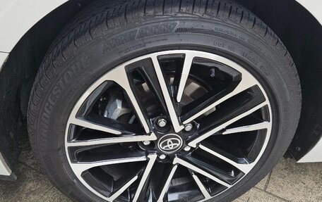 Toyota Camry, 2025 год, 5 900 000 рублей, 8 фотография