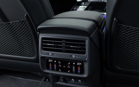 Audi Q7, 2024 год, 11 390 000 рублей, 25 фотография