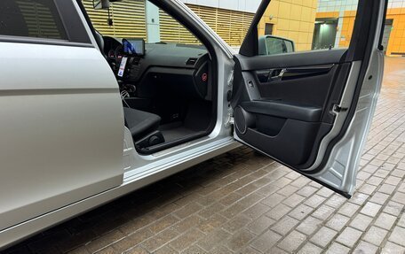 Mercedes-Benz C-Класс, 2009 год, 1 090 000 рублей, 18 фотография