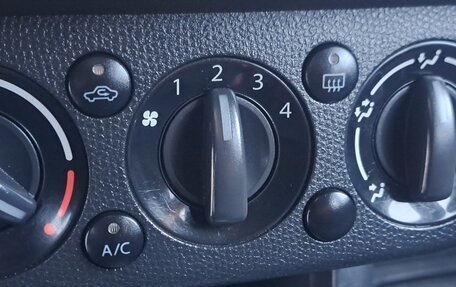 Suzuki Swift III, 2010 год, 799 000 рублей, 29 фотография