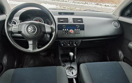 Suzuki Swift III, 2010 год, 799 000 рублей, 23 фотография