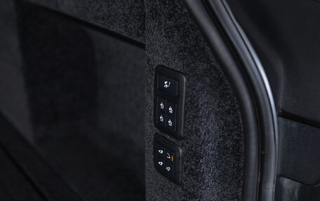 Land Rover Range Rover IV рестайлинг, 2019 год, 9 990 000 рублей, 38 фотография