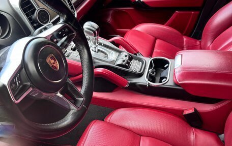 Porsche Cayenne III, 2016 год, 3 700 000 рублей, 4 фотография