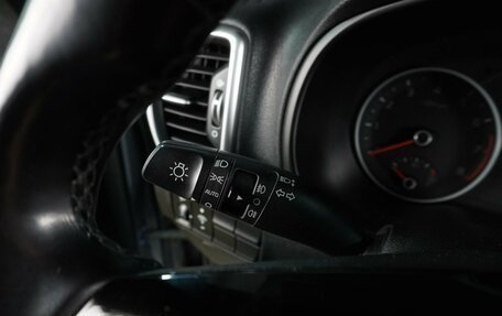 KIA Sportage IV рестайлинг, 2019 год, 2 220 000 рублей, 13 фотография