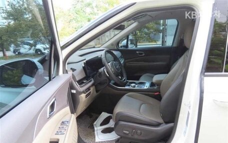 KIA Carnival, 2024 год, 5 950 010 рублей, 13 фотография