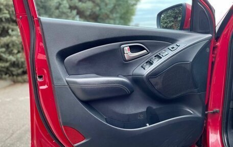 Hyundai ix35 I рестайлинг, 2012 год, 1 050 000 рублей, 17 фотография