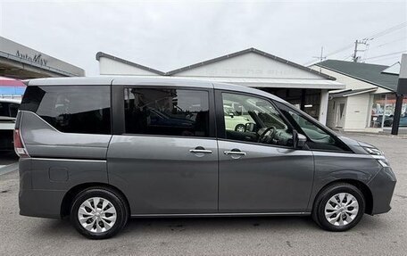 Nissan Serena IV, 2021 год, 1 600 000 рублей, 7 фотография