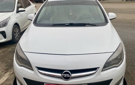 Opel Astra J, 2013 год, 550 000 рублей, 1 фотография