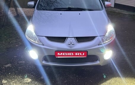 Mitsubishi Grandis, 2008 год, 1 100 000 рублей, 3 фотография