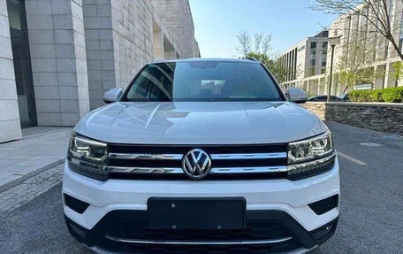 Volkswagen Tharu, 2022 год, 1 610 000 рублей, 2 фотография