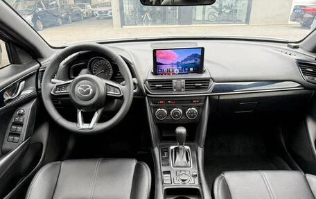 Mazda CX-4, 2021 год, 2 180 000 рублей, 9 фотография