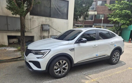 Renault Arkana I, 2023 год, 1 515 000 рублей, 2 фотография