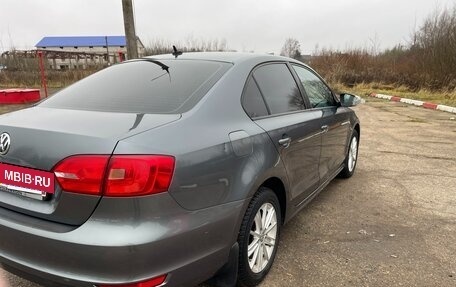 Volkswagen Jetta VI, 2012 год, 990 000 рублей, 5 фотография