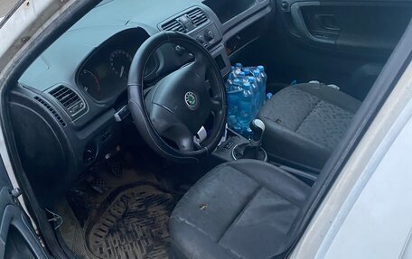 Skoda Fabia II, 2008 год, 240 000 рублей, 3 фотография