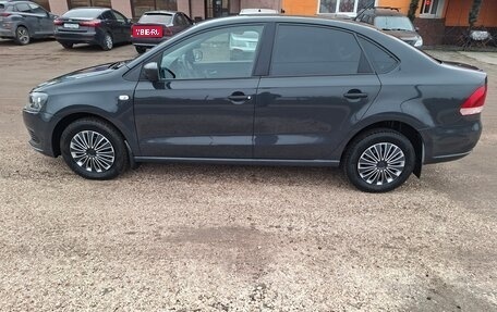 Volkswagen Polo VI (EU Market), 2015 год, 595 000 рублей, 4 фотография