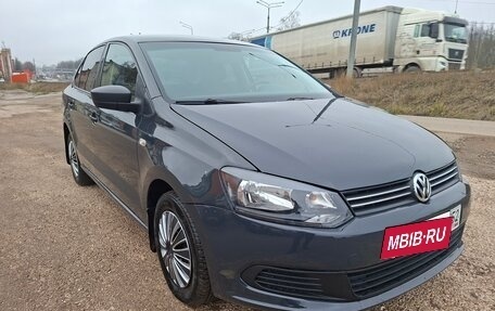 Volkswagen Polo VI (EU Market), 2015 год, 595 000 рублей, 2 фотография