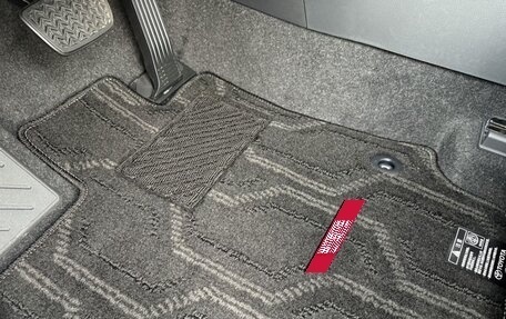 Toyota RAV4, 2025 год, 4 300 000 рублей, 11 фотография