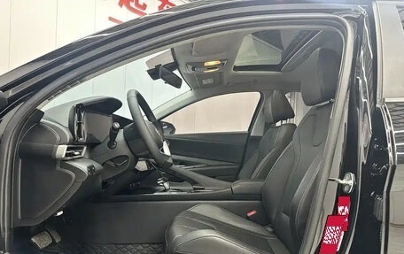 Hyundai Elantra, 2022 год, 1 620 190 рублей, 4 фотография