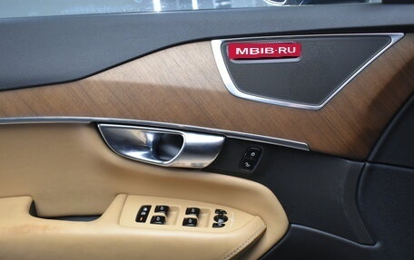 Volvo XC90 II рестайлинг, 2018 год, 4 290 000 рублей, 28 фотография