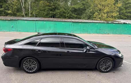 Toyota Avalon, 2022 год, 4 220 000 рублей, 3 фотография