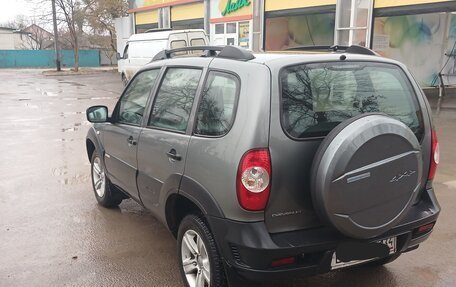 Chevrolet Niva I рестайлинг, 2016 год, 630 000 рублей, 4 фотография