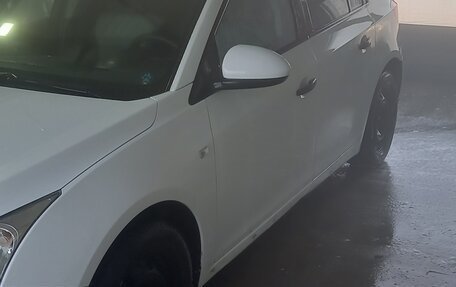 Chevrolet Cruze II, 2013 год, 620 000 рублей, 3 фотография