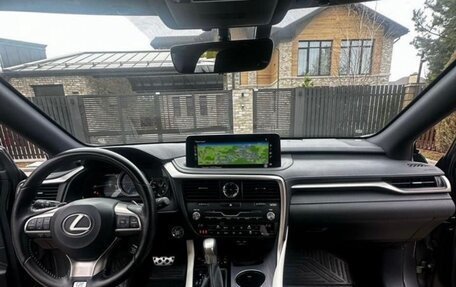 Lexus RX IV рестайлинг, 2022 год, 6 600 000 рублей, 9 фотография