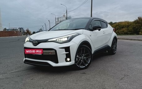 Toyota C-HR I рестайлинг, 2020 год, 1 980 000 рублей, 6 фотография
