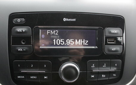 Renault Logan II, 2020 год, 1 295 000 рублей, 12 фотография