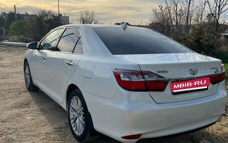 Toyota Camry, 2016 год, 2 330 000 рублей, 7 фотография