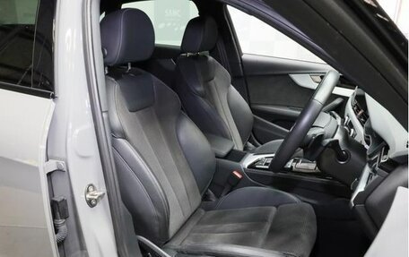 Audi A4, 2021 год, 1 780 000 рублей, 13 фотография