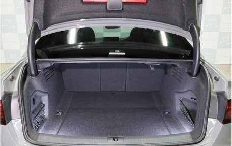 Audi A4, 2021 год, 1 780 000 рублей, 17 фотография