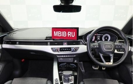 Audi A4, 2021 год, 1 780 000 рублей, 10 фотография