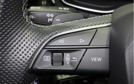 Audi A4, 2021 год, 1 780 000 рублей, 20 фотография