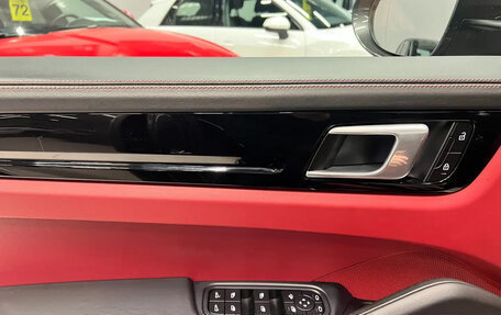 Porsche Cayenne III, 2021 год, 15 200 000 рублей, 5 фотография