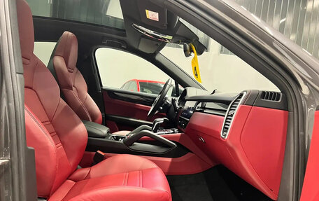 Porsche Cayenne III, 2021 год, 15 200 000 рублей, 6 фотография