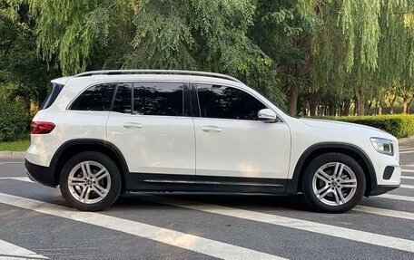 Mercedes-Benz GLB, 2022 год, 2 200 000 рублей, 7 фотография