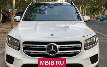 Mercedes-Benz GLB, 2022 год, 2 200 000 рублей, 2 фотография