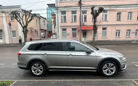 Volkswagen Passat B8 рестайлинг, 2016 год, 2 320 000 рублей, 4 фотография