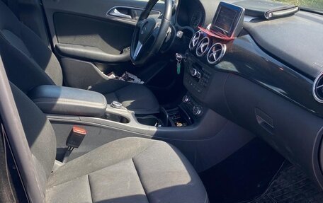 Mercedes-Benz B-Класс, 2014 год, 1 080 000 рублей, 10 фотография