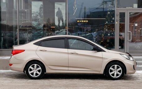Hyundai Solaris II рестайлинг, 2011 год, 650 000 рублей, 4 фотография