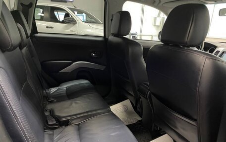 Mitsubishi Outlander III рестайлинг 3, 2011 год, 1 490 000 рублей, 11 фотография